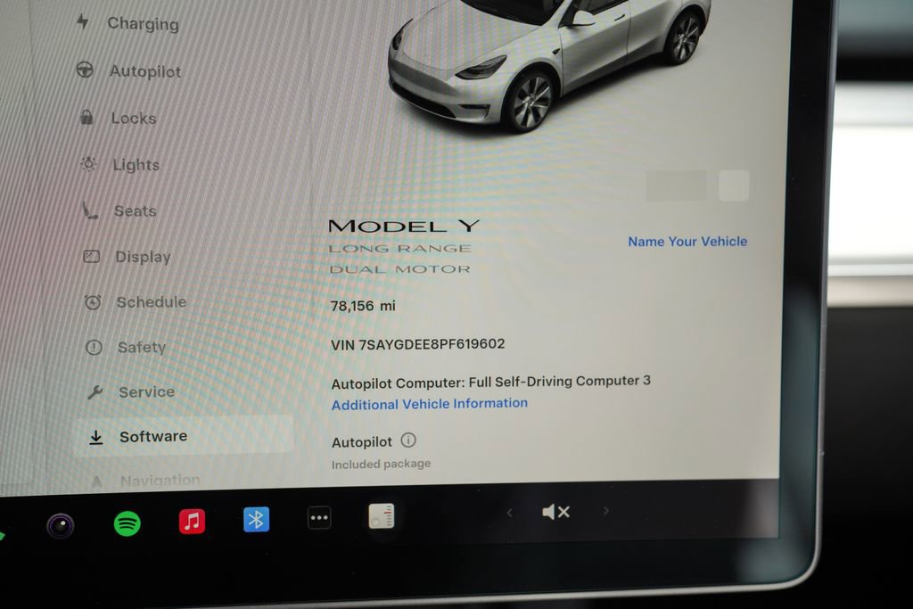 Used 2023 Tesla Model Y Long Range AWD/4WD image 29