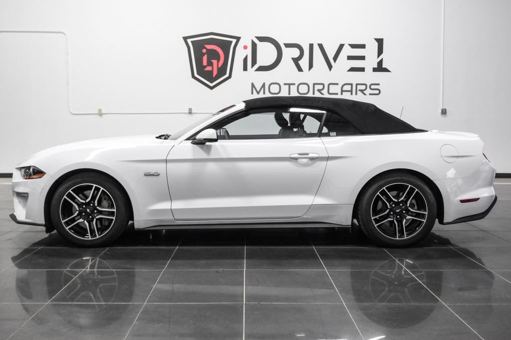 Used 2018 Ford Mustang GT Premium RWD image 13