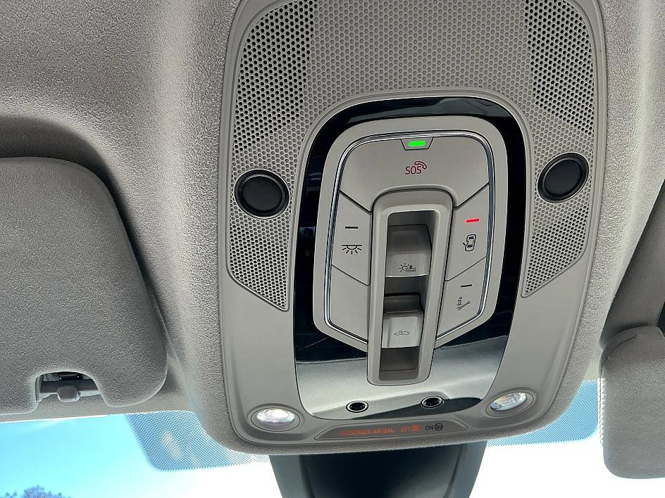 Used 2023 Audi Q7 3.0T Prestige w/ Prestige Package image 21