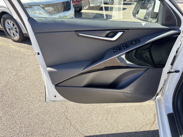 Used 2023 Kia Niro Wind w/ Wind Preserve Package FWD image 13