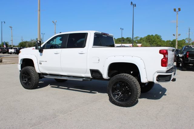 Used 2025 Chevrolet Silverado 2500 LT AWD/4WD image 7