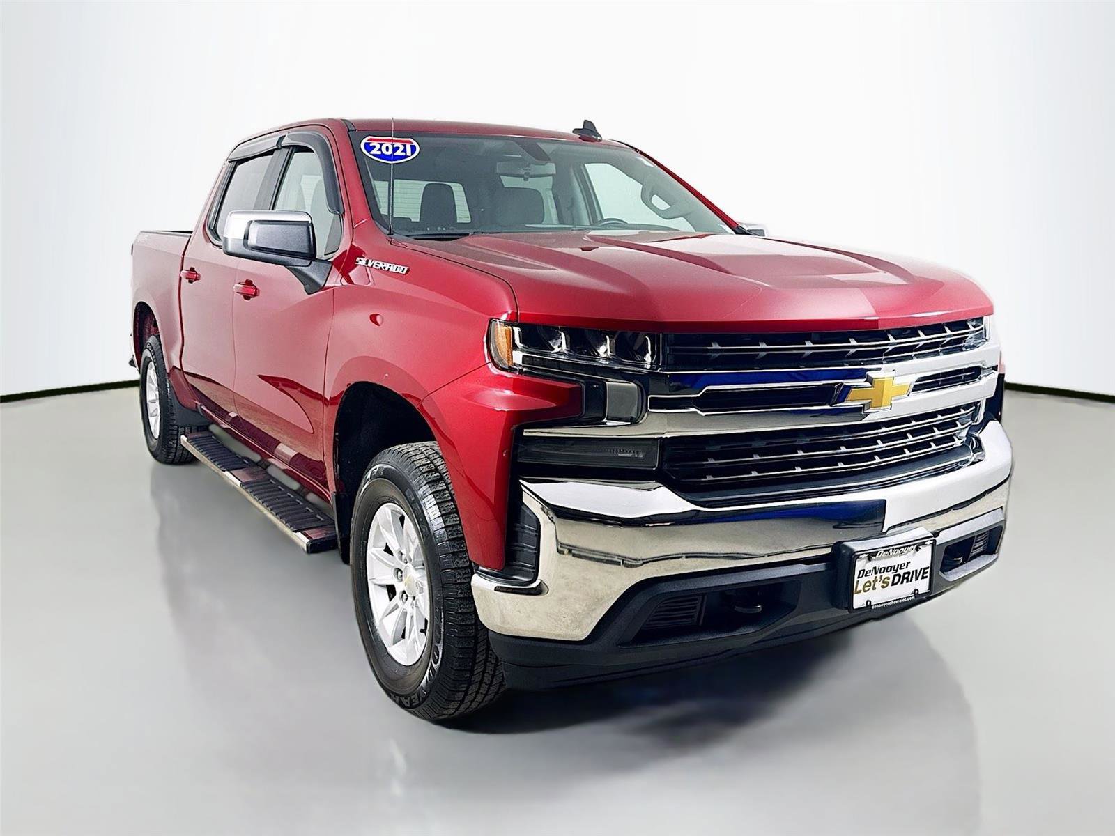 Used 2021 Chevrolet Silverado 1500 LT w/ Convenience Package II