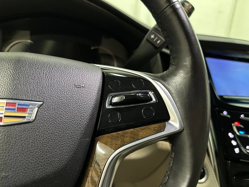 Used 2019 Cadillac Escalade Luxury AWD/4WD image 43