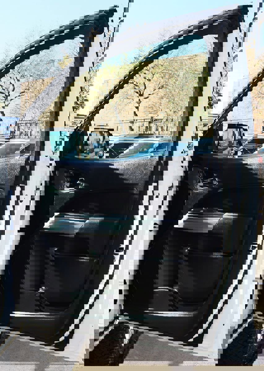 Used 2022 Chevrolet Colorado LT w/ Fleet Safety Package image 25