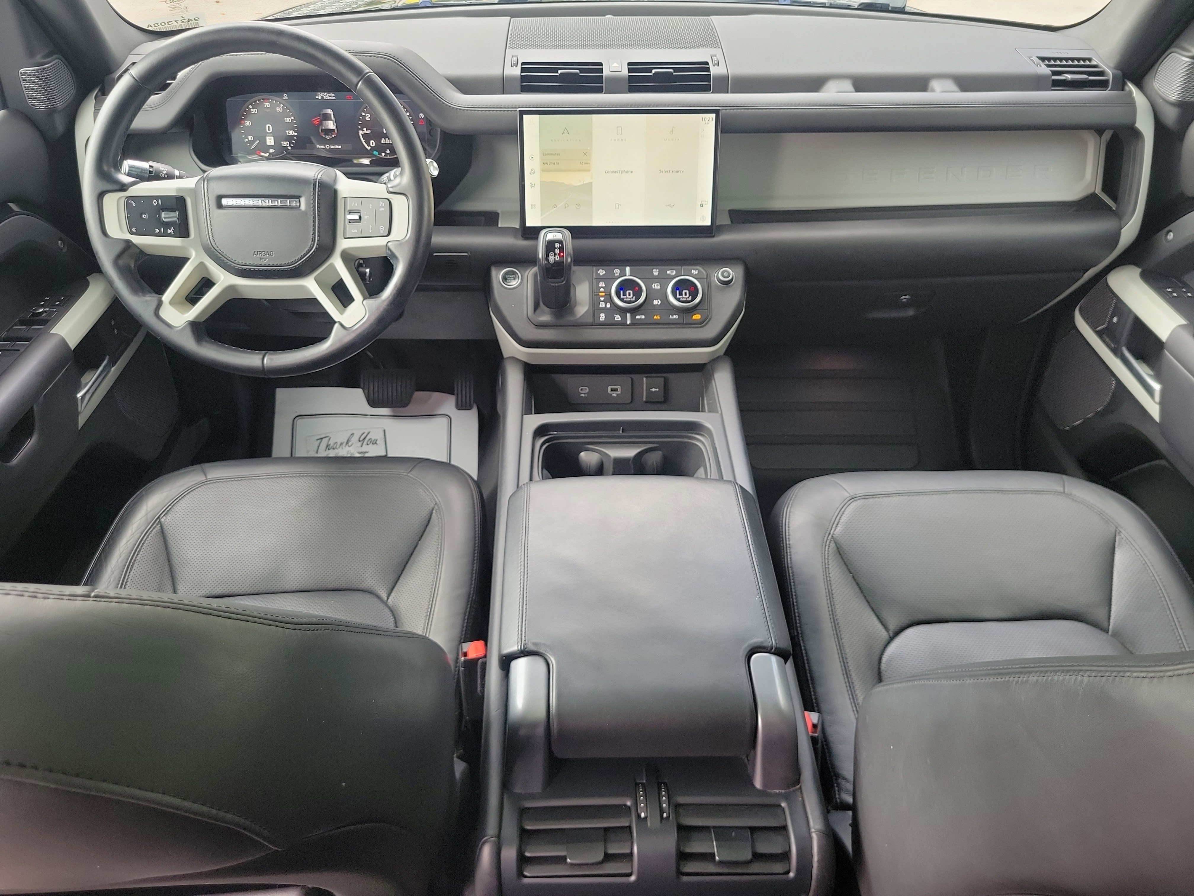 Used 2022 Land Rover Defender 110 XS Edition AWD/4WD image 13