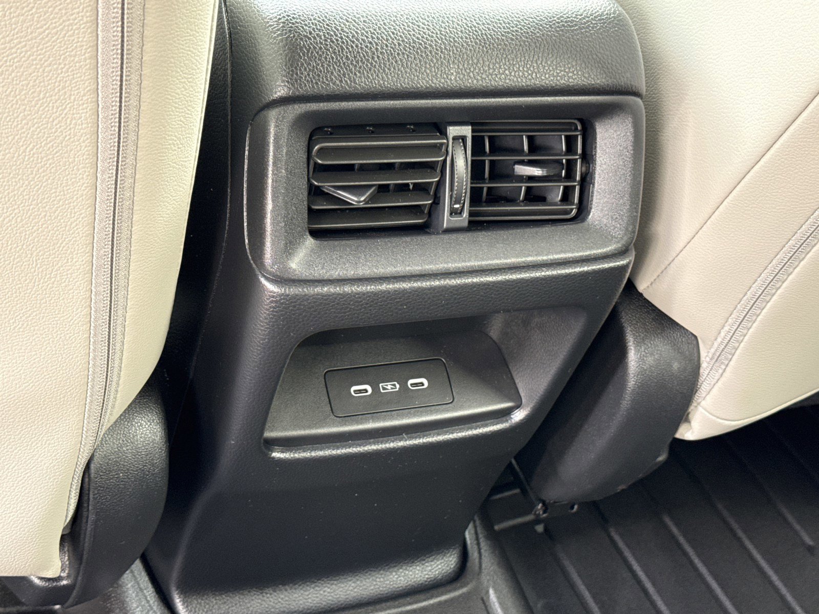 Used 2024 Honda CR-V EX-L image 15