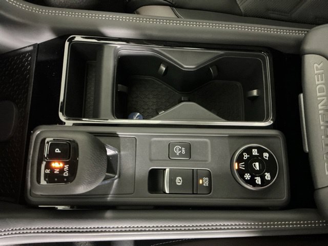 New 2026 Nissan Pathfinder Platinum AWD/4WD image 16