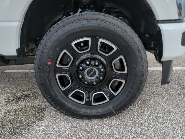 New 2026 Ford F350 4x4 Crew Cab Super Duty image 11