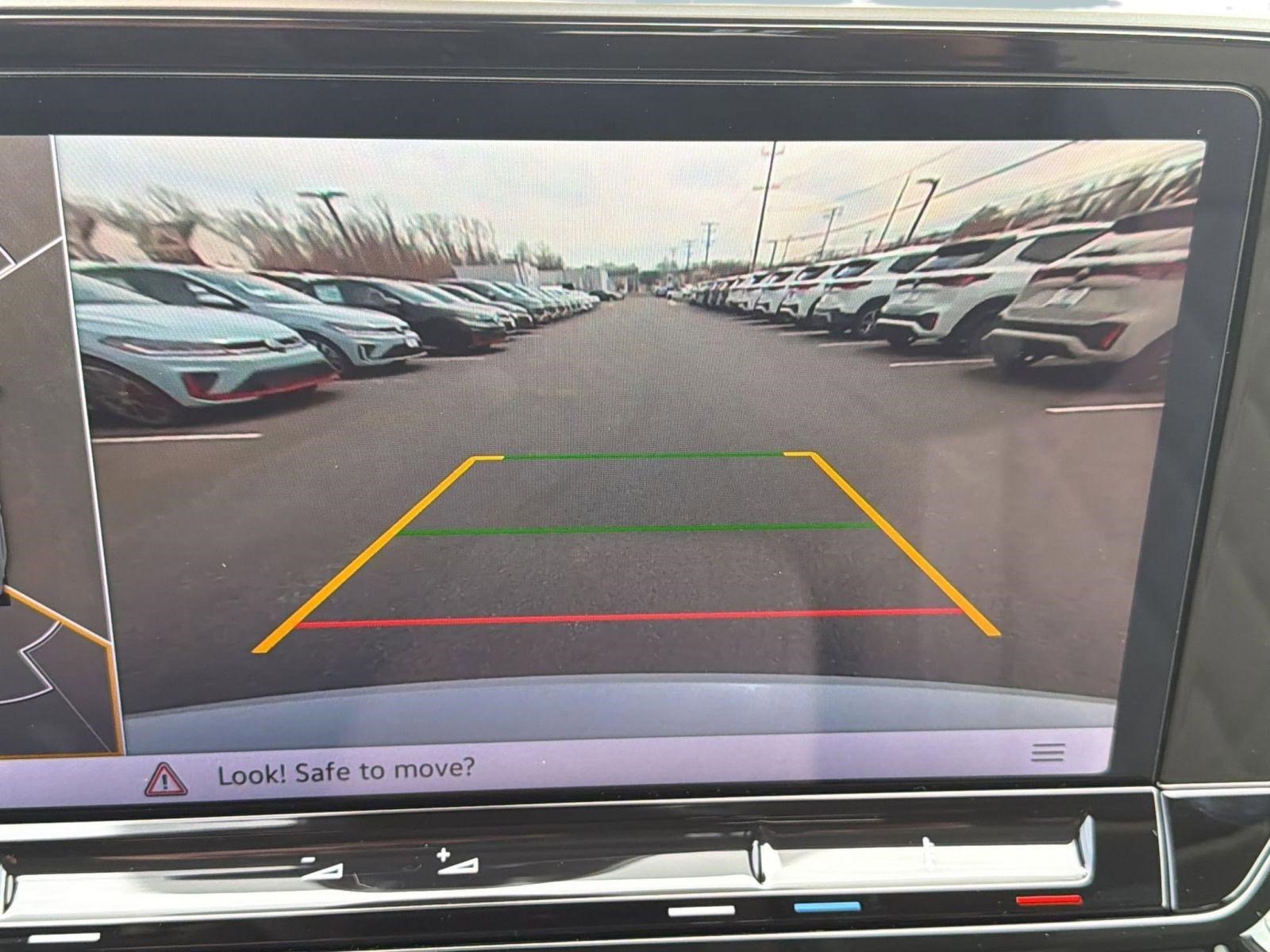 New 2026 Volkswagen Atlas SEL Premium R-Line image 23