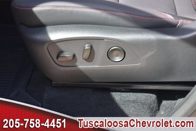 Certified 2026 Chevrolet Traverse Z71 w/ Driver Confidence Package AWD/4WD image 23