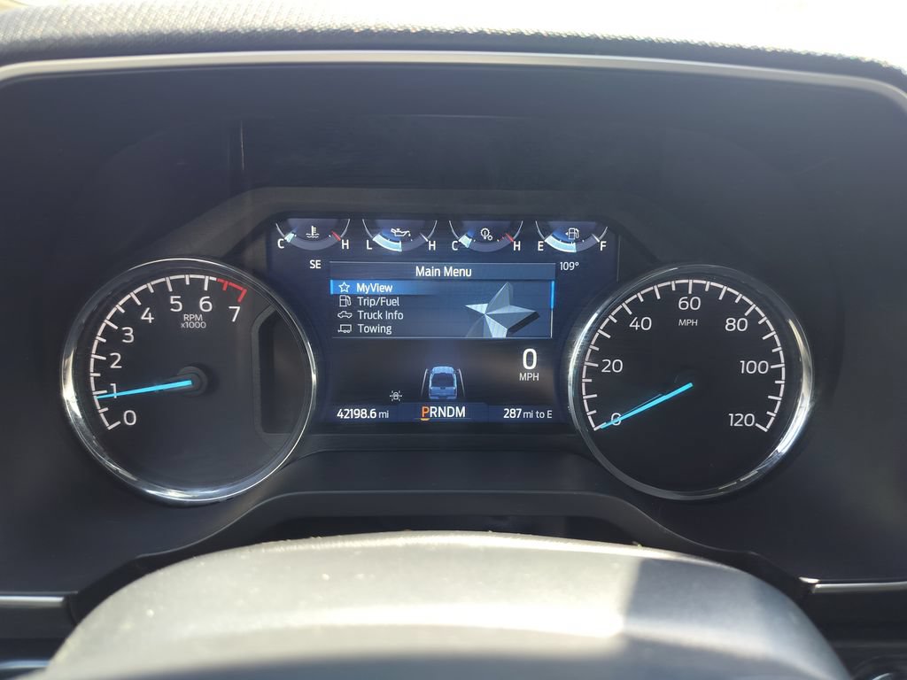 Used 2022 Ford F150 XLT w/ Equipment Group 302A High AWD/4WD image 11