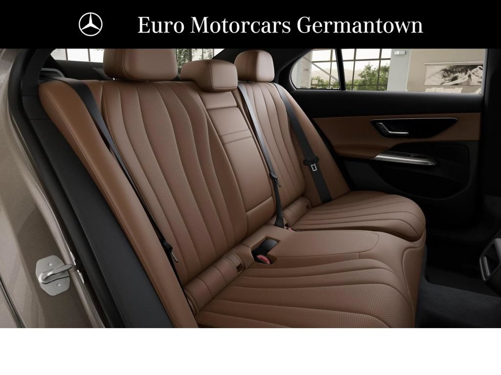 New 2027 Mercedes-Benz E 450 4MATIC Sedan image 5