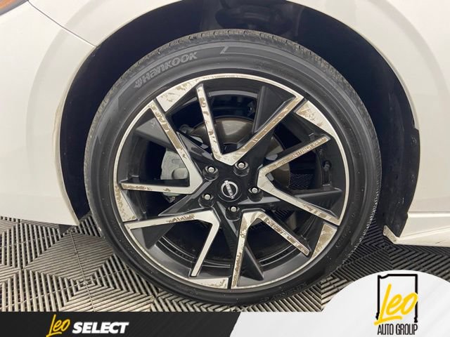 Used 2025 Nissan Sentra SR FWD image 25