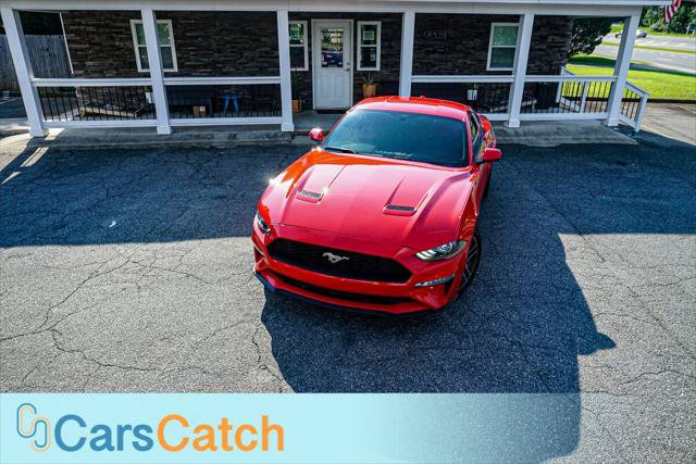 Used 2018 Ford Mustang Premium RWD image 3