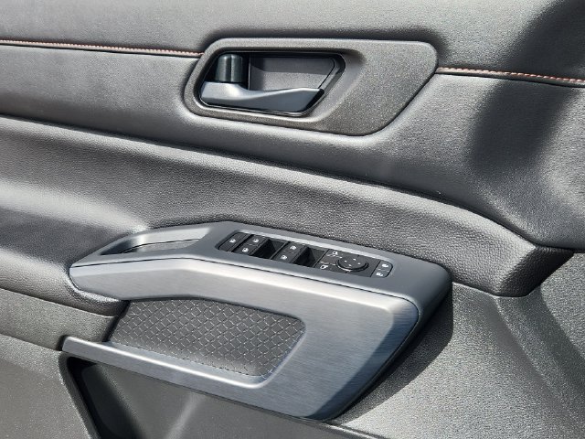 Certified 2024 Nissan Pathfinder Rock Creek AWD/4WD image 6