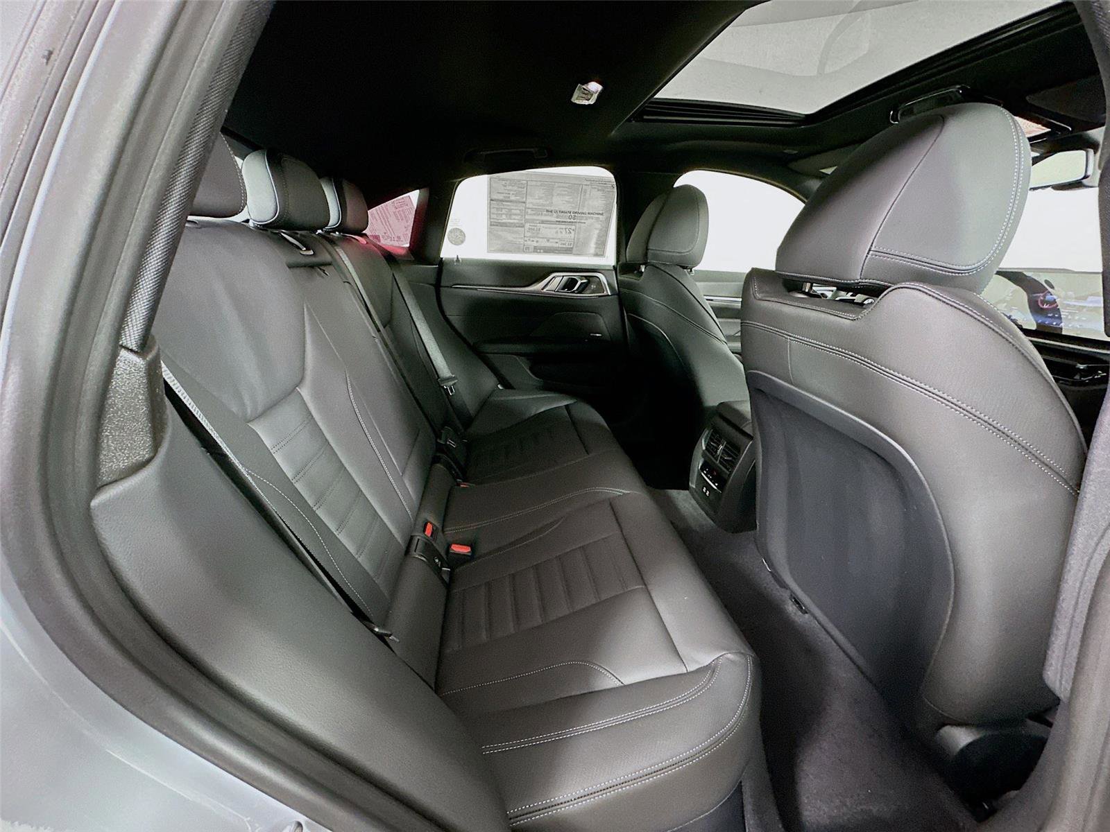 New 2026 BMW 440i xDrive w/ Premium Package image 29