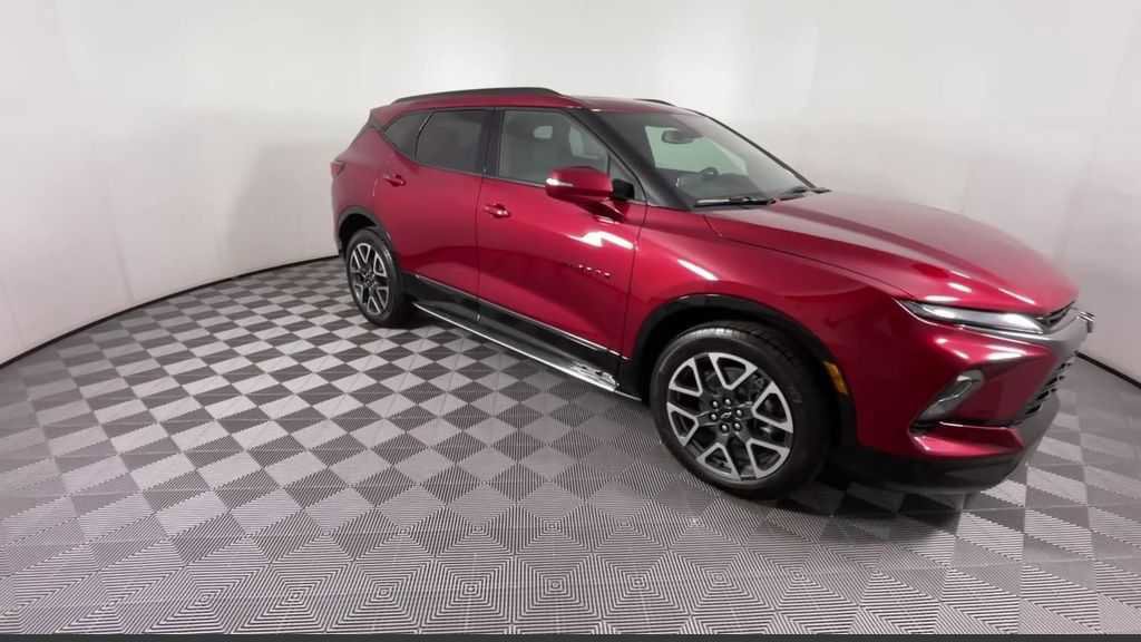 New 2024 Chevrolet Blazer RS w/ Enhanced Convenience Package image 3