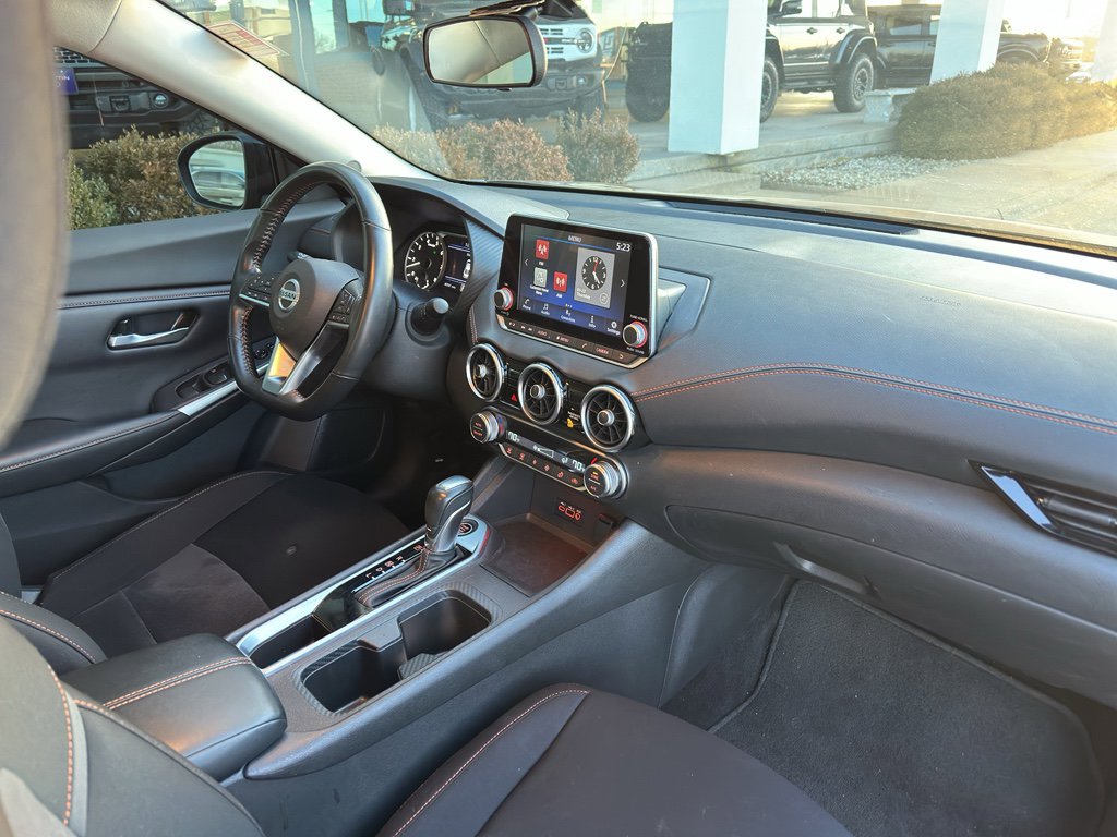 Used 2023 Nissan Sentra SR w/ Trunk Package image 25