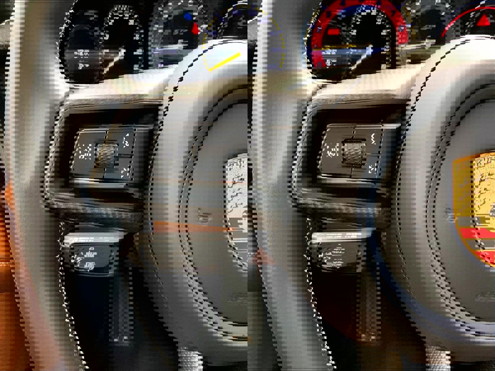 Certified 2024 Porsche 911 GT3 RWD image 15