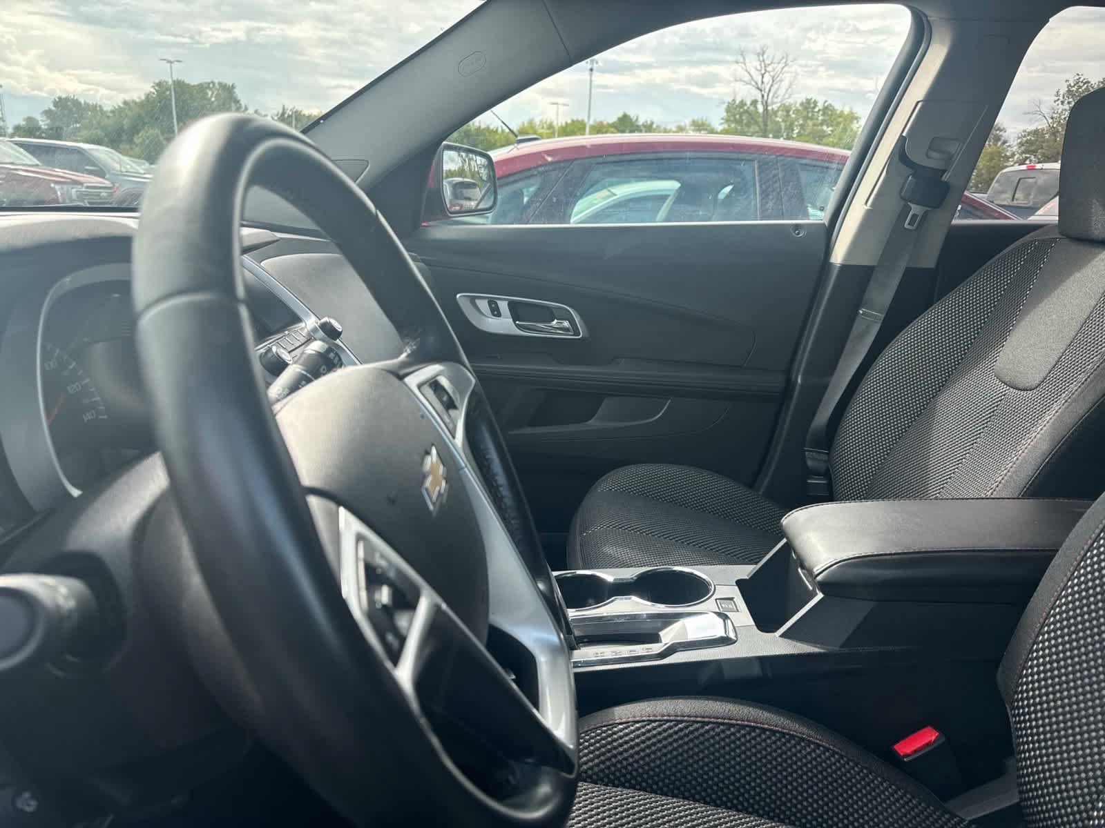 Used 2014 Chevrolet Equinox LT w/ Driver Convenience Package FWD image 32