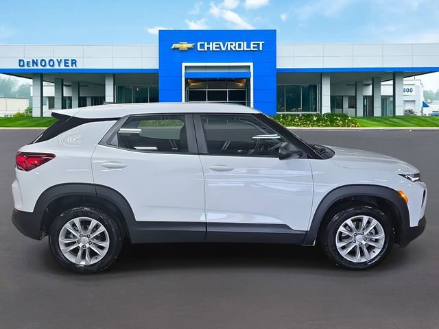 Used 2023 Chevrolet TrailBlazer LS image 6