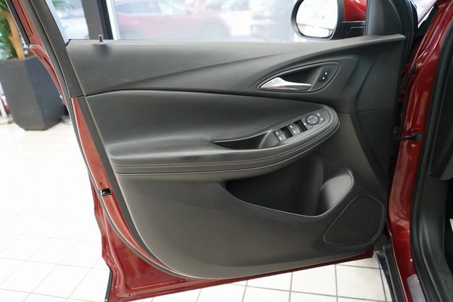 Used 2022 Buick Encore GX Select image 21