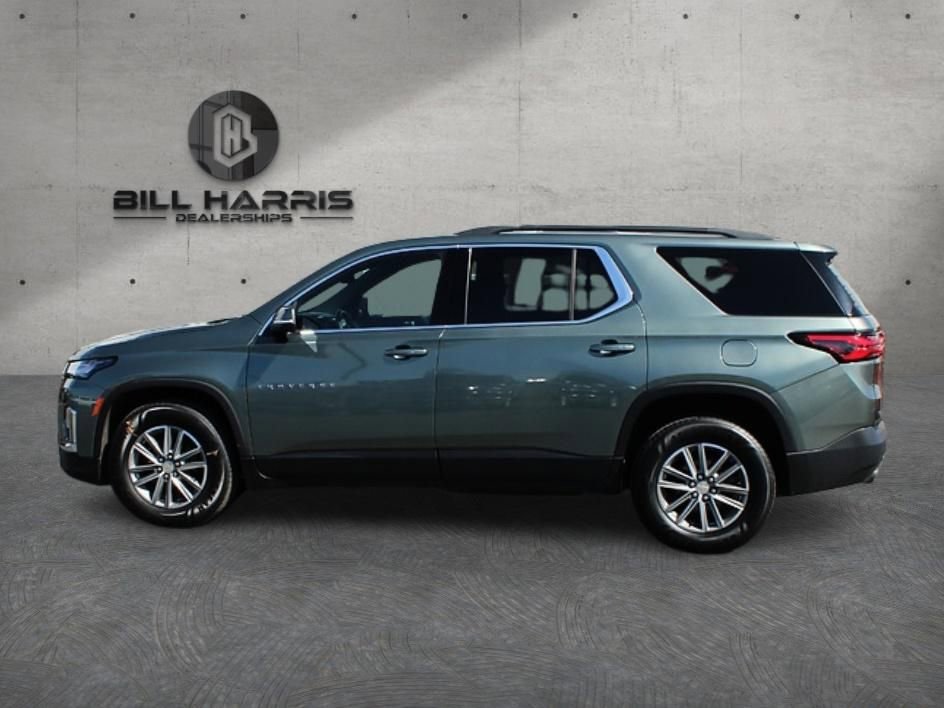 Used 2023 Chevrolet Traverse LT image 6