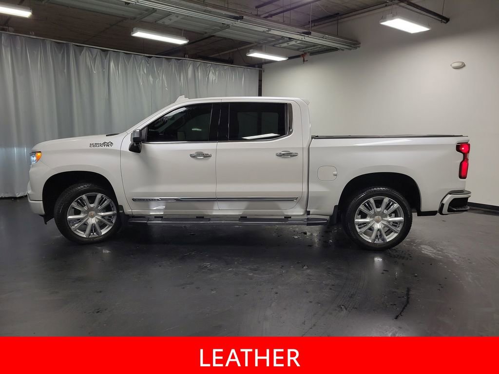 Used 2023 Chevrolet Silverado 1500 High Country w/ High Country Premium Package image 5