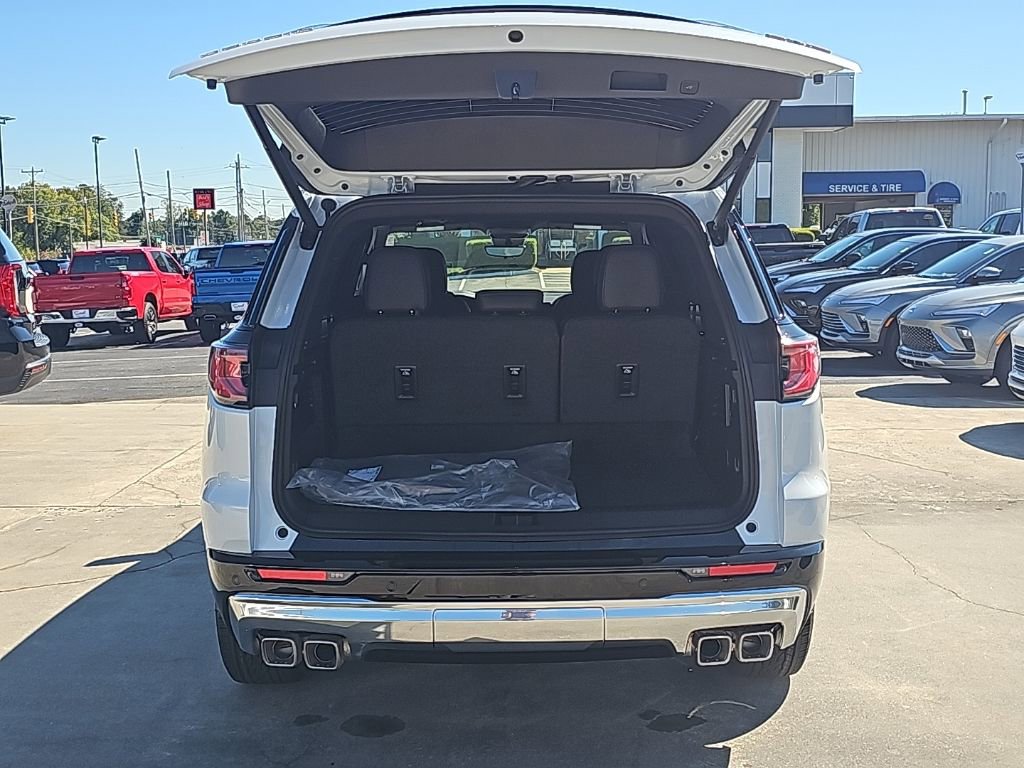 New 2026 GMC Acadia Denali w/ Super Cruise Package FWD image 5