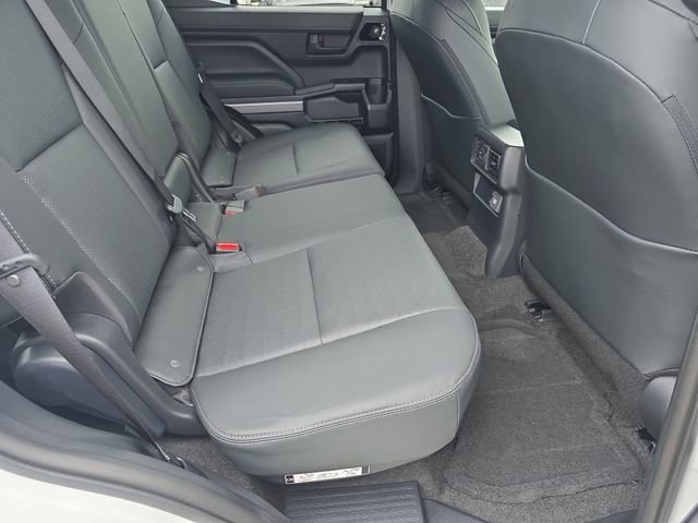 New 2026 Toyota 4Runner TRD Off-Road Premium AWD/4WD image 11