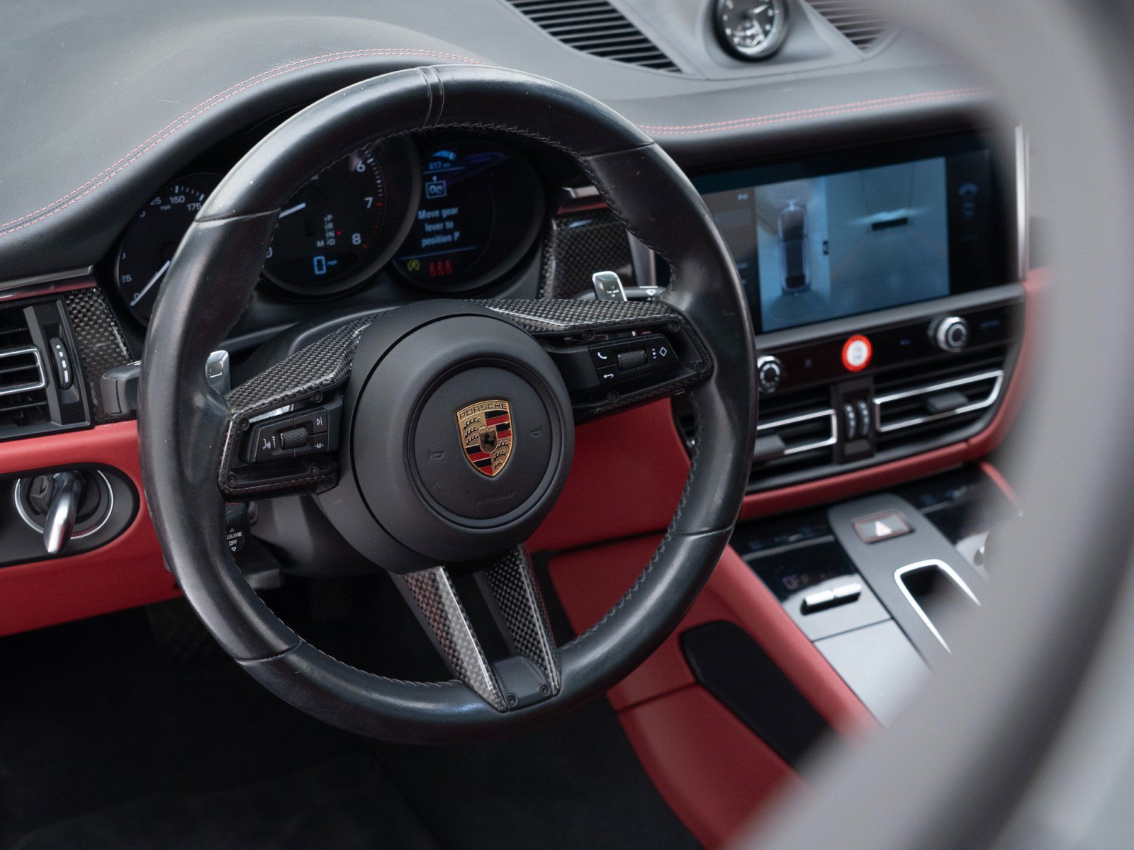 Certified 2023 Porsche Macan image 19