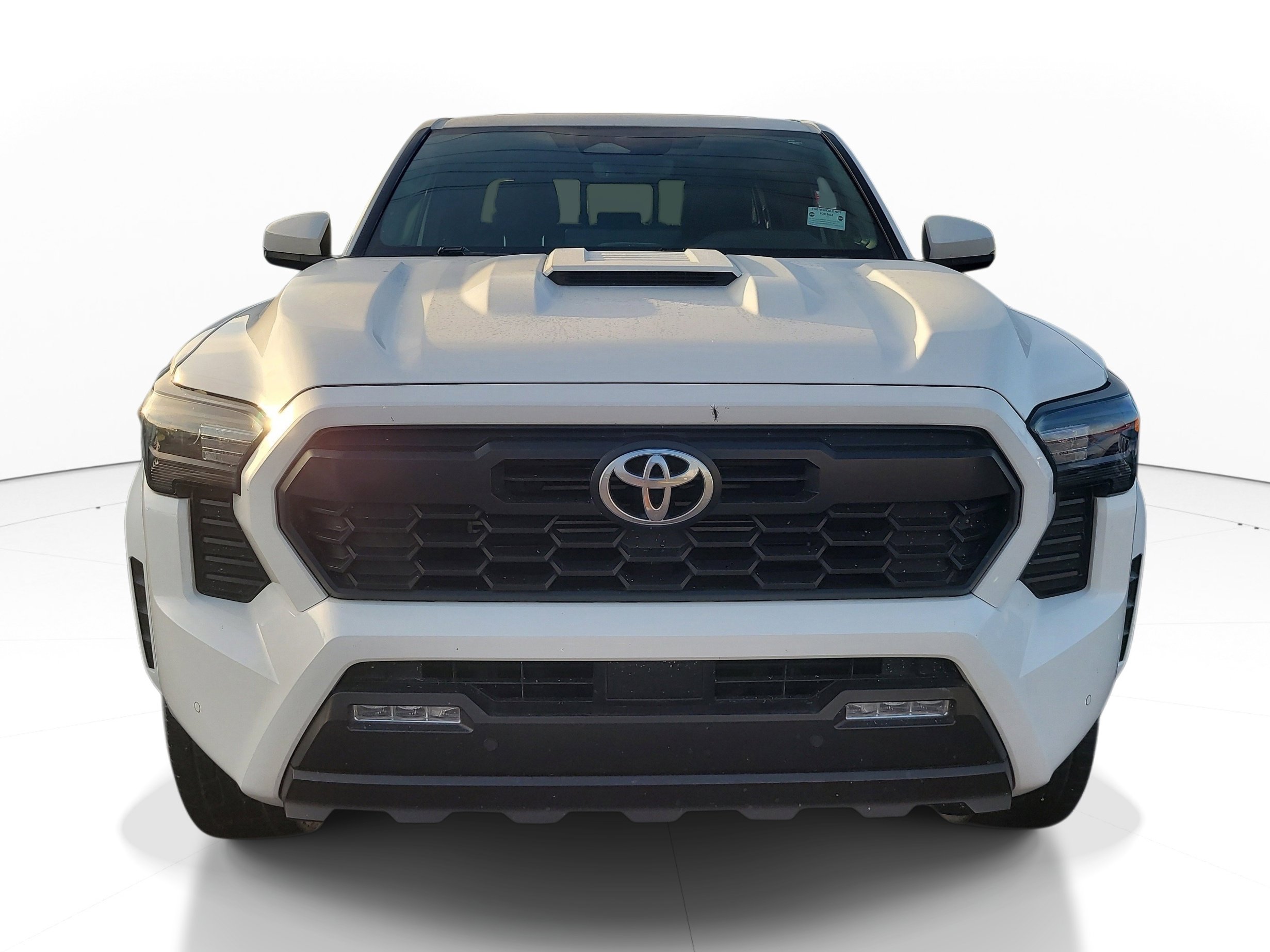 Used 2024 Toyota Tacoma TRD Sport w/ TRD Sport Upgrade Package RWD image 2