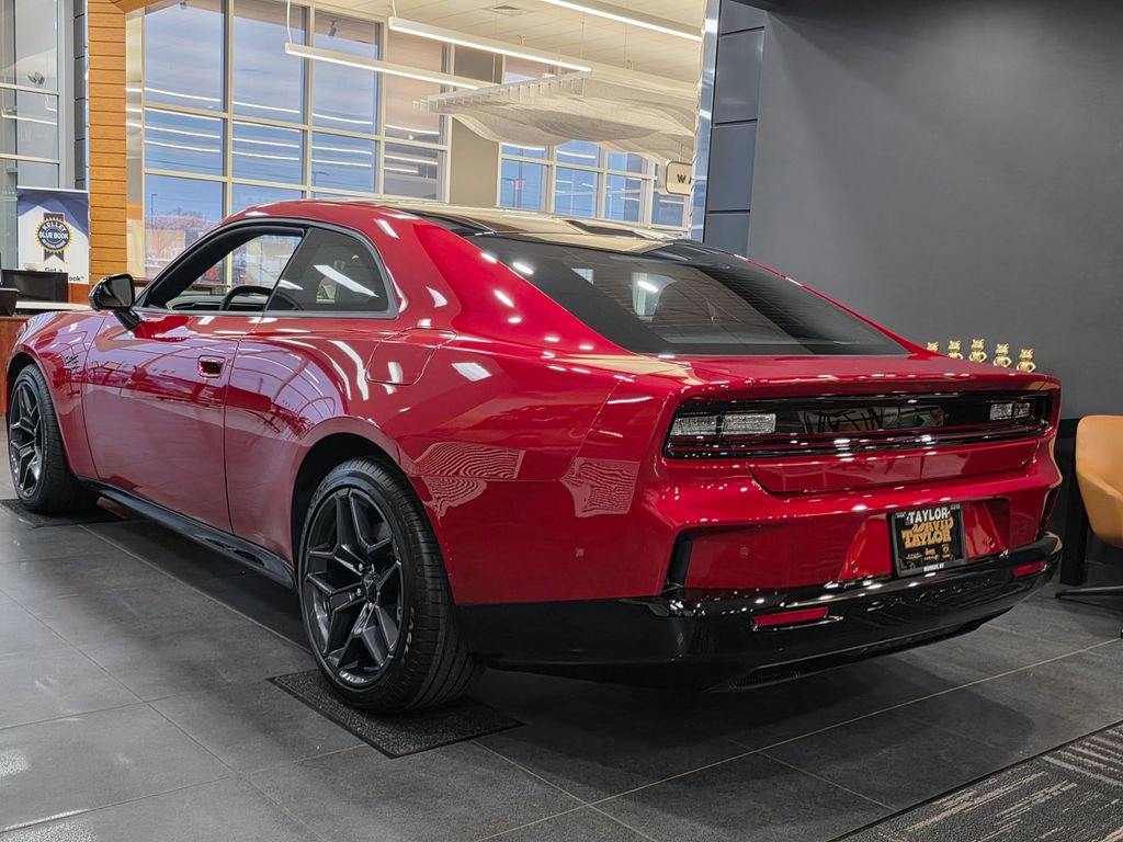 Used 2024 Dodge Charger R/T w/ Plus Group image 7