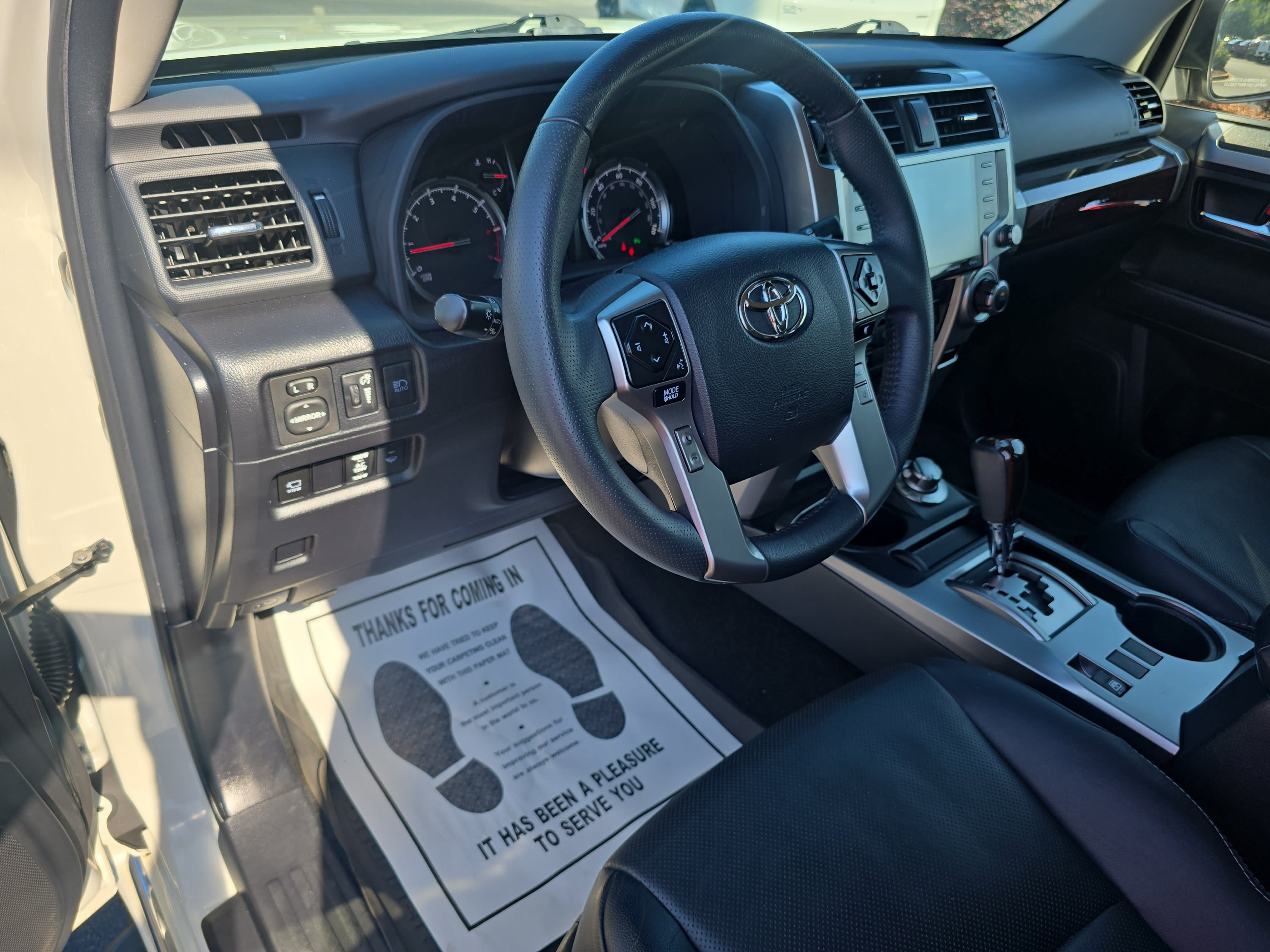 Used 2022 Toyota 4Runner Limited AWD/4WD image 15