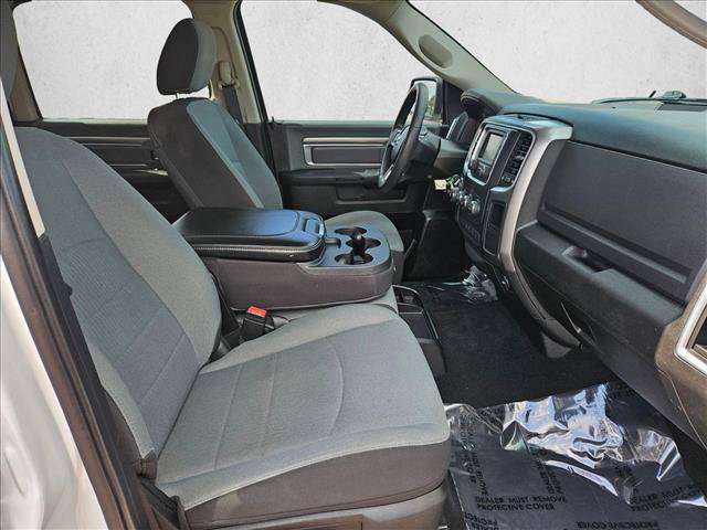 Used 2022 RAM 1500 Classic SLT AWD/4WD image 24