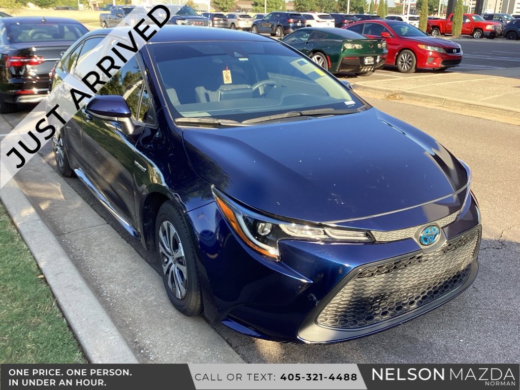 Used 2021 Toyota Corolla LE w/ Carpet Mat Package (TMS)
