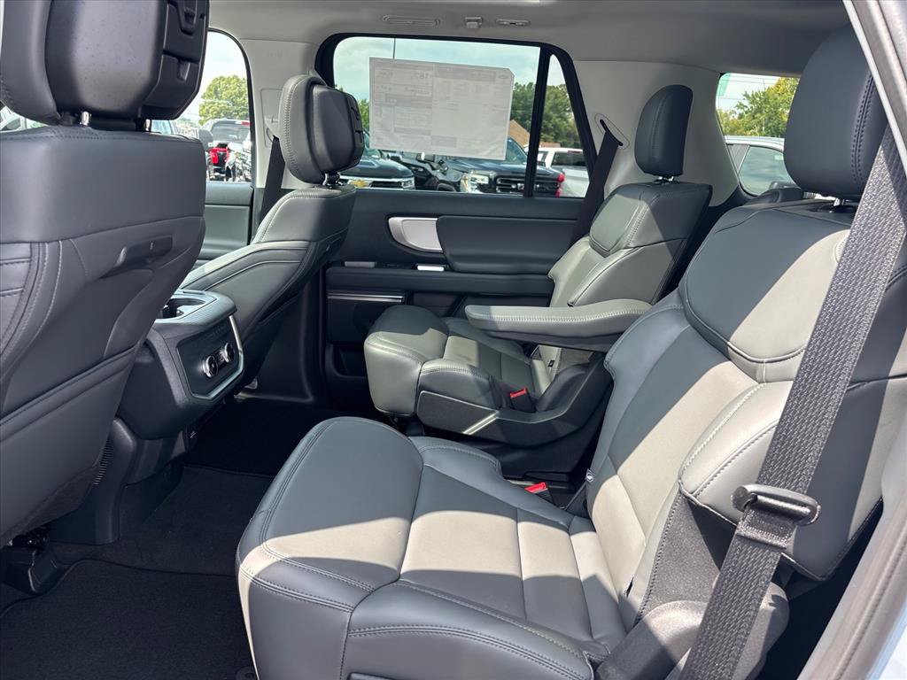 New 2027 Ford Expedition Active AWD/4WD image 16