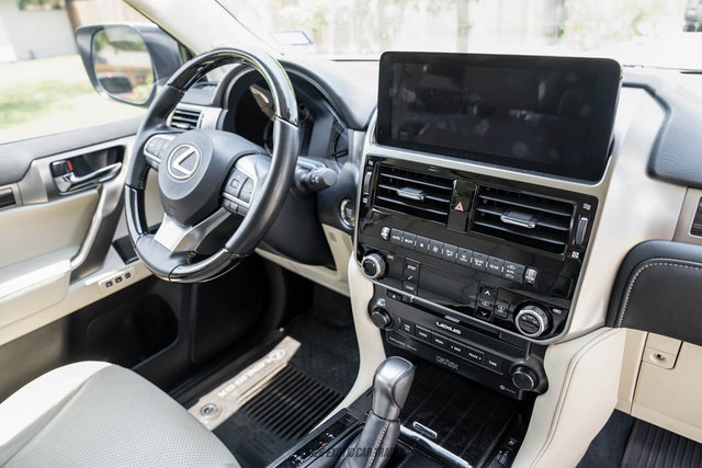 Used 2023 Lexus GX 460 Luxury w/ Sport Design Package AWD/4WD image 95