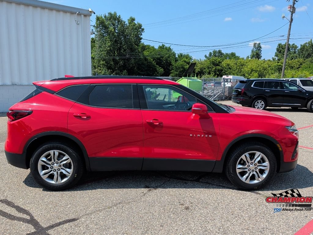 Used 2019 Chevrolet Blazer LT FWD image 8
