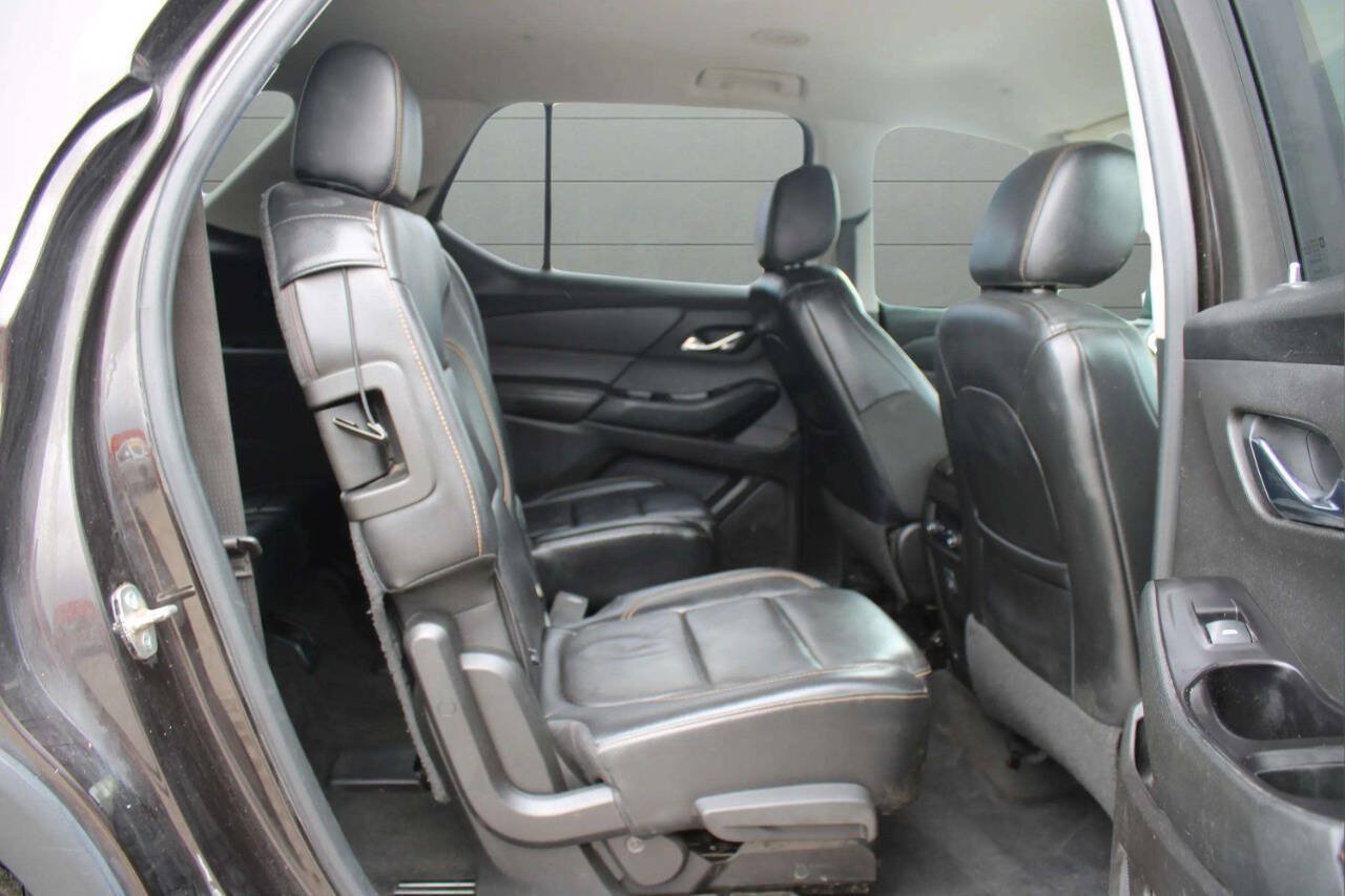 Used 2019 Chevrolet Traverse LT AWD/4WD image 17