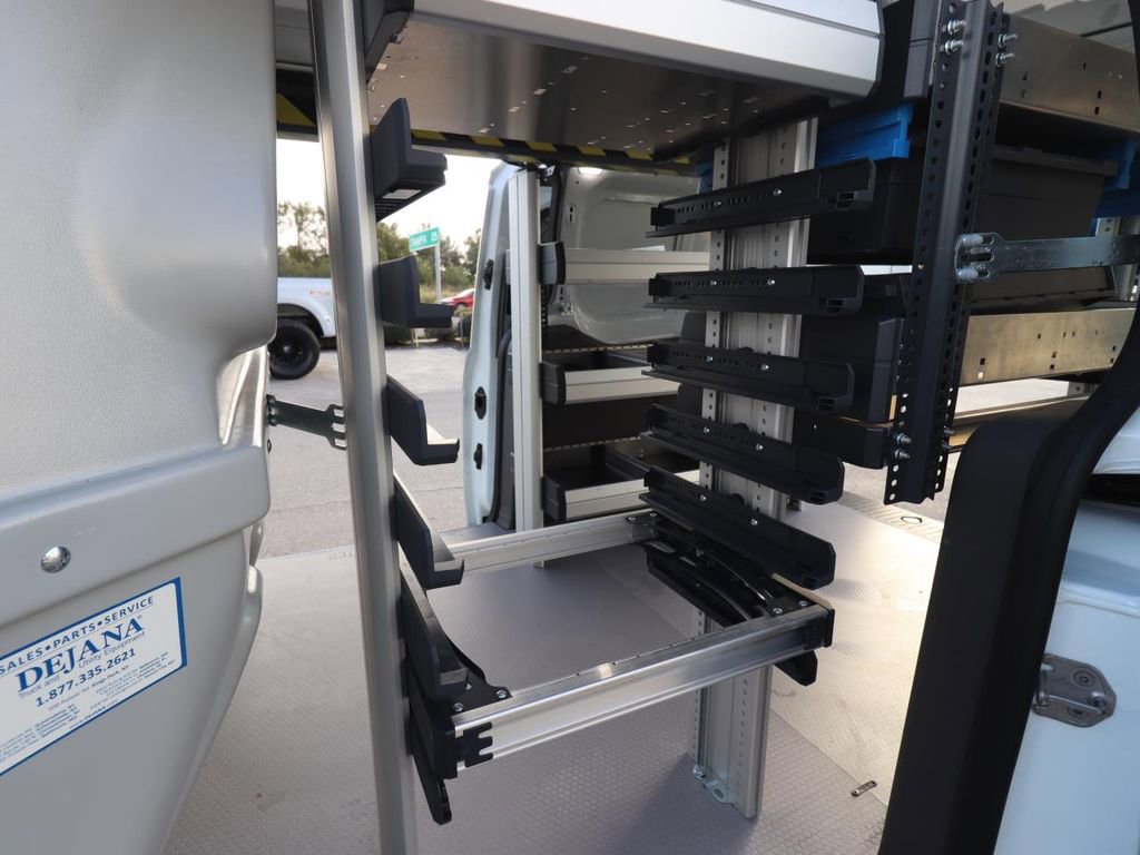 Certified 2023 Ford Transit Connect XL image 4