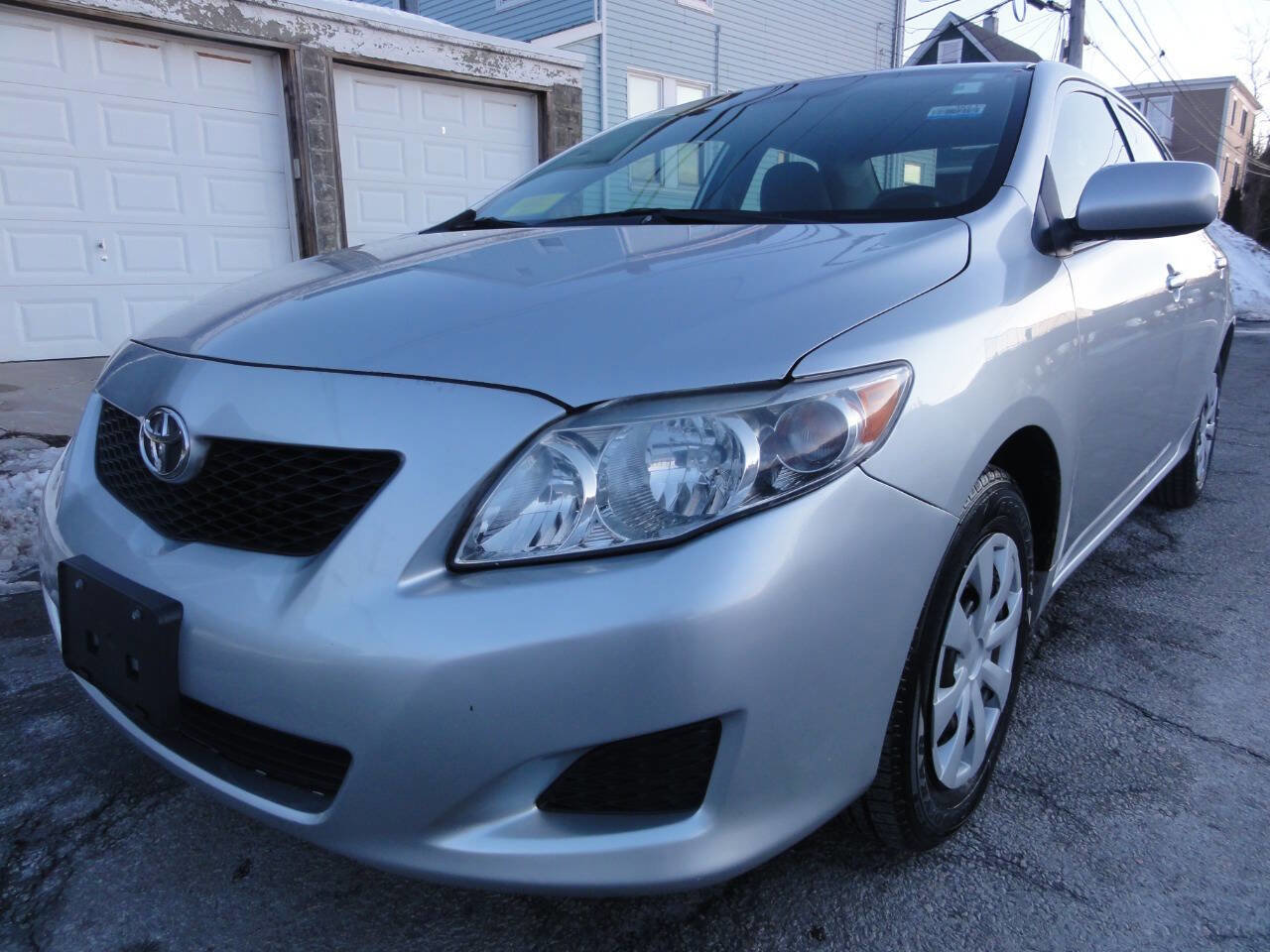 Used 2010 Toyota Corolla LE image 7