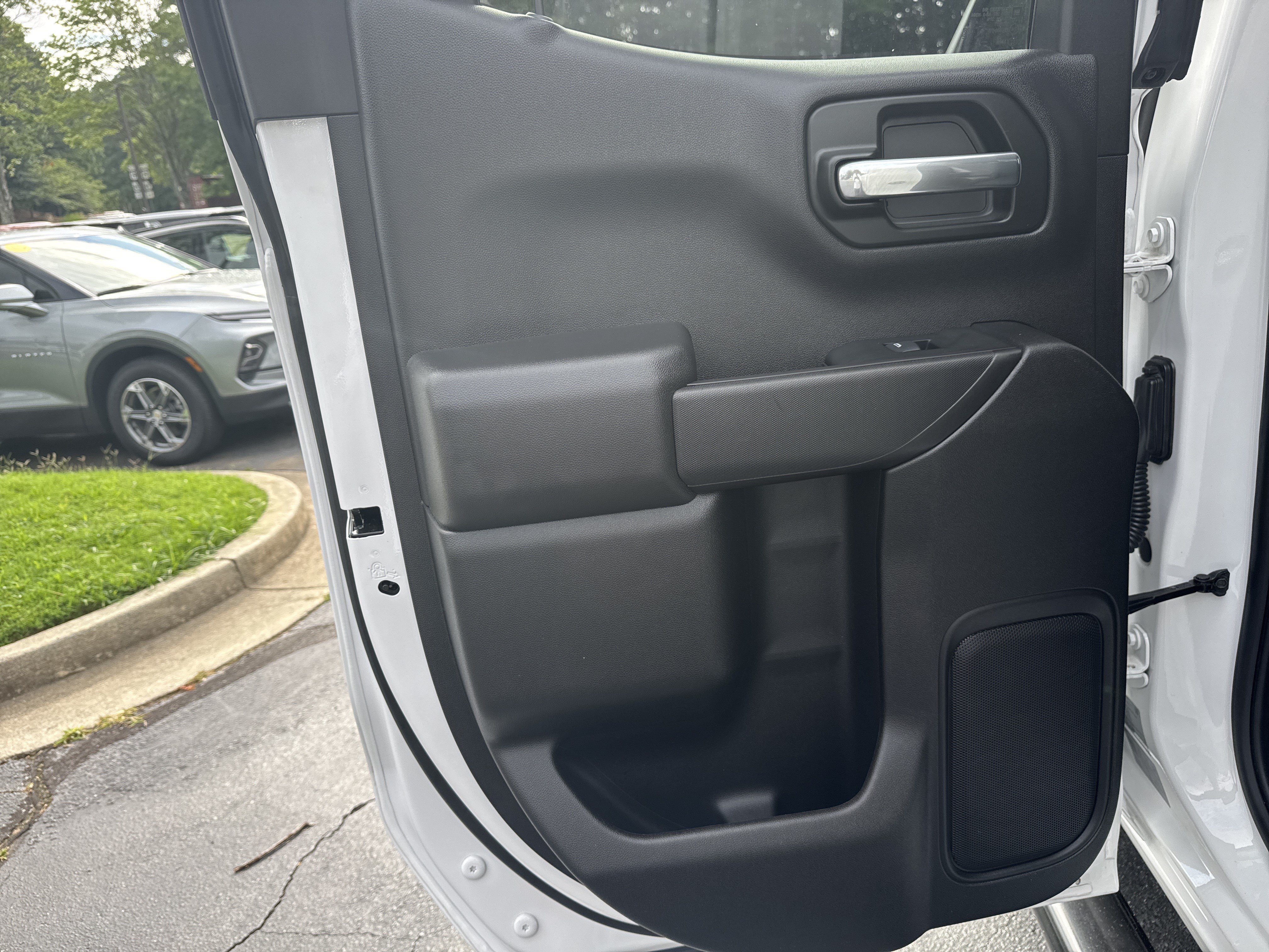 Certified 2024 Chevrolet Silverado 1500 Custom RWD image 20