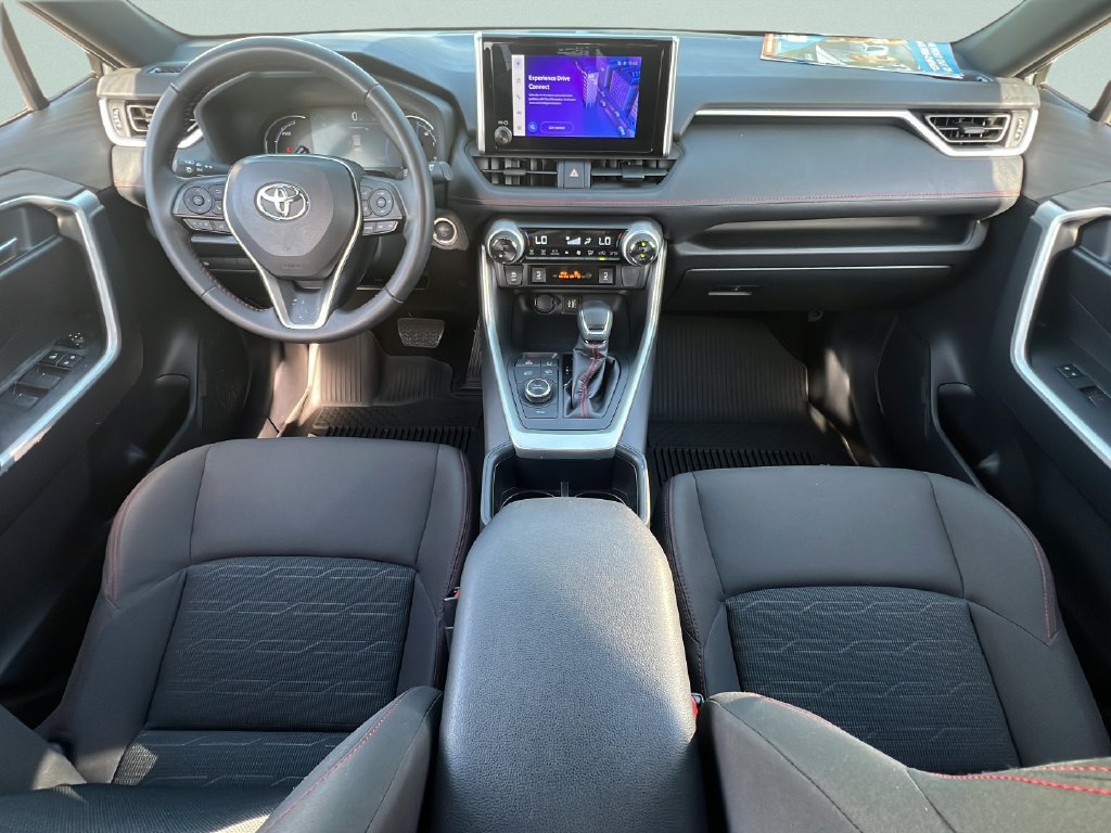 Used 2024 Toyota RAV4 SE AWD/4WD image 11