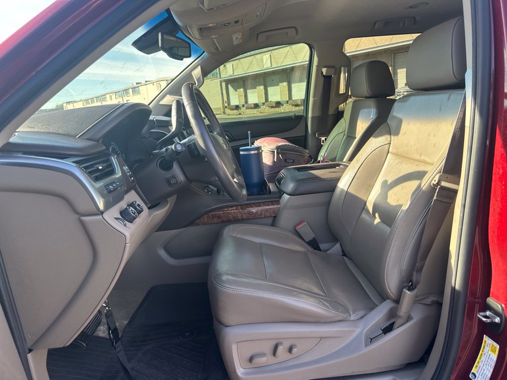 Used 2017 Chevrolet Tahoe Premier AWD/4WD image 18