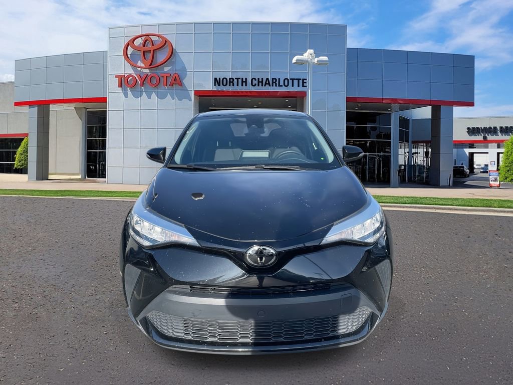 Used 2021 Toyota C-HR LE image 5