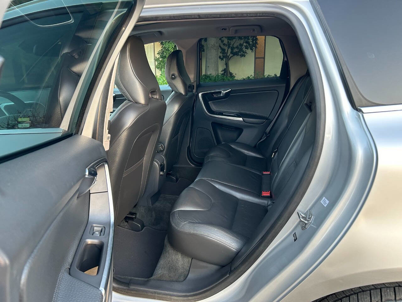 Used 2014 Volvo XC60 3.2 image 27