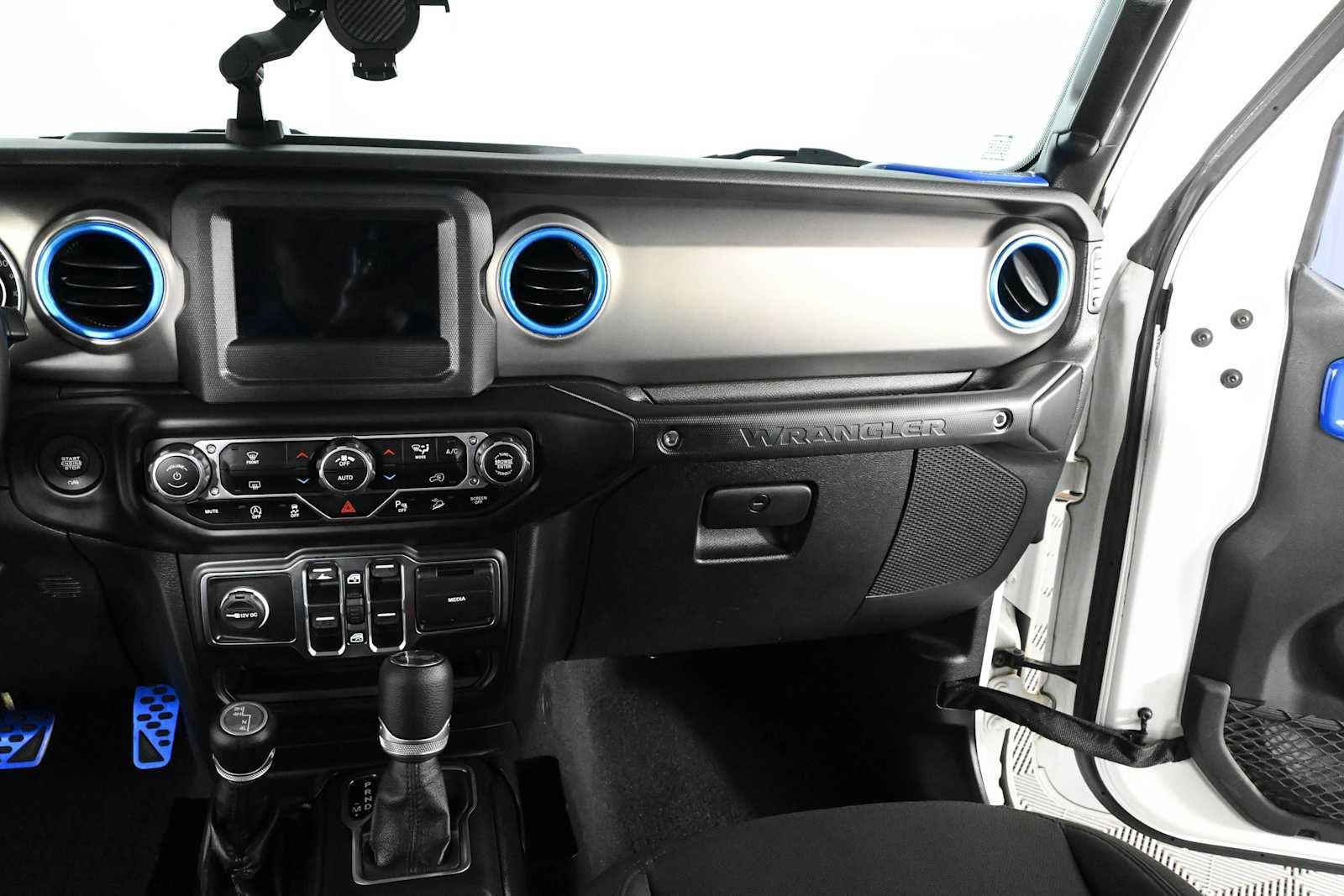 Used 2020 Jeep Wrangler Unlimited Sport AWD/4WD image 14