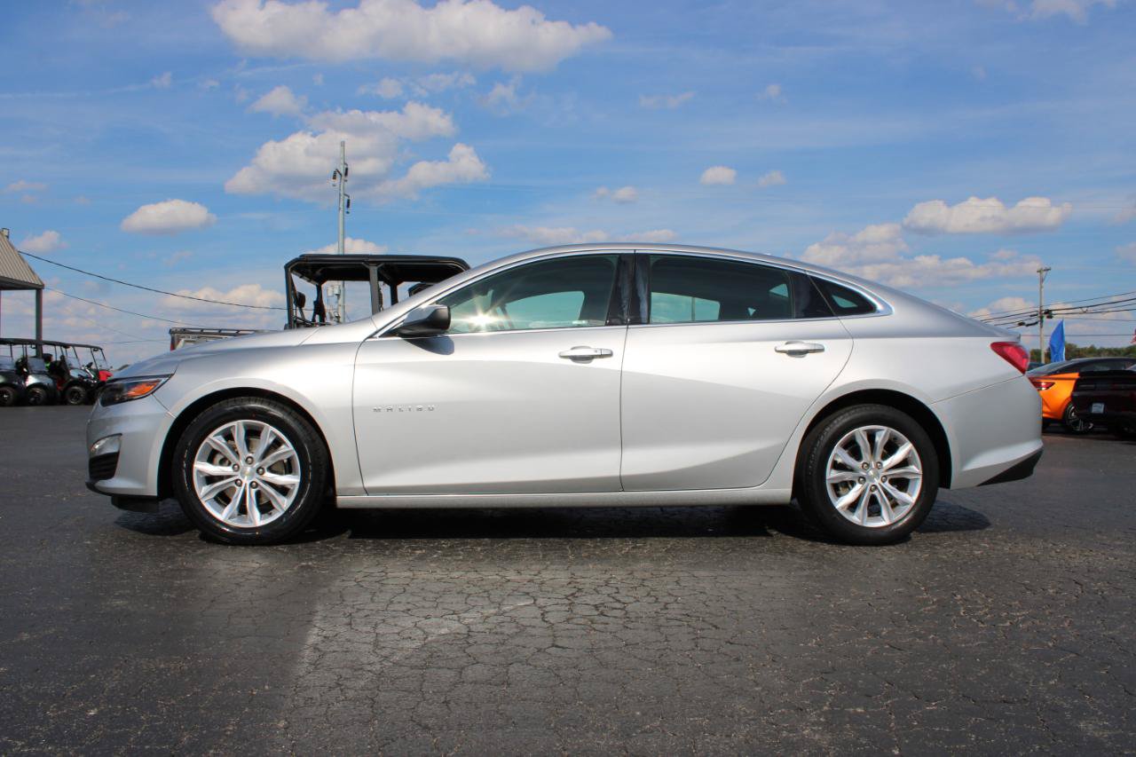 Used 2020 Chevrolet Malibu LT FWD image 12