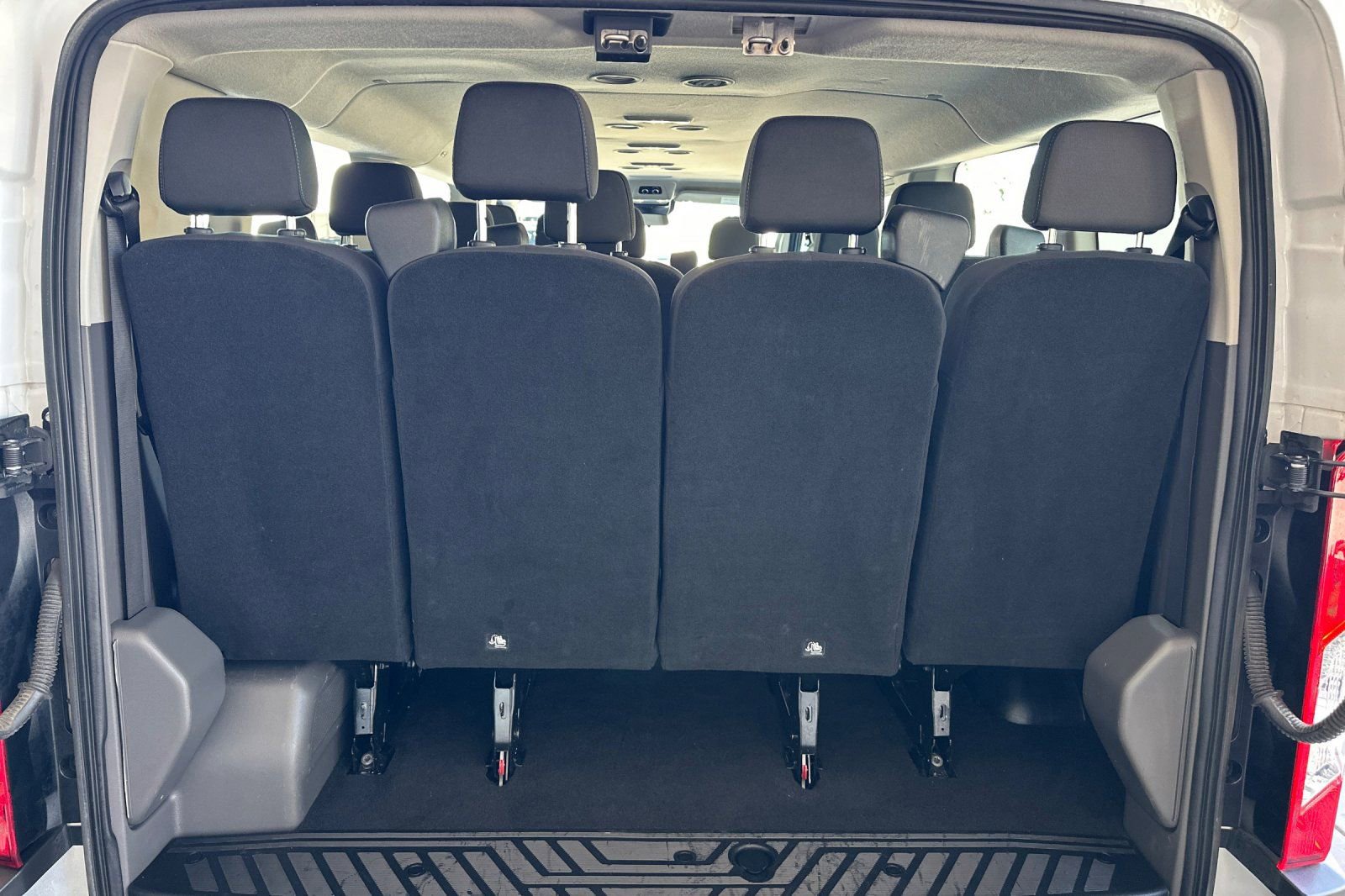 Used 2024 Ford Transit 350 XLT image 16